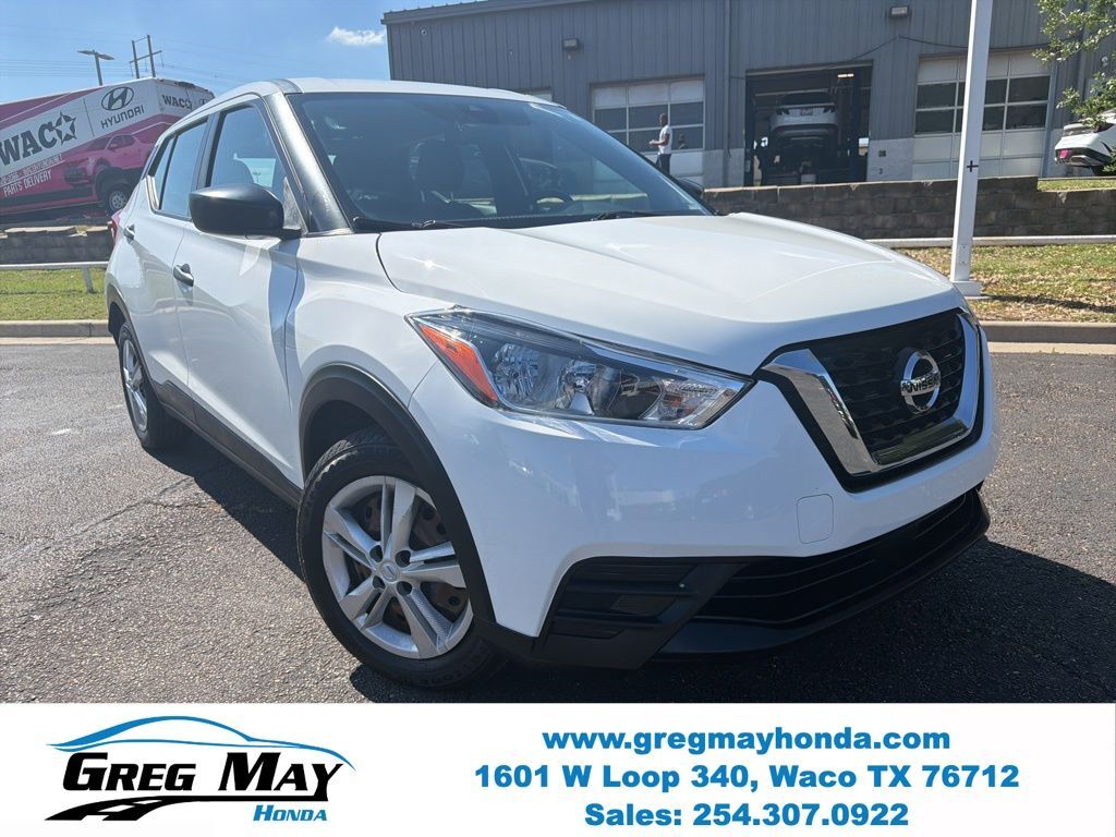 2020 NISSAN Kicks