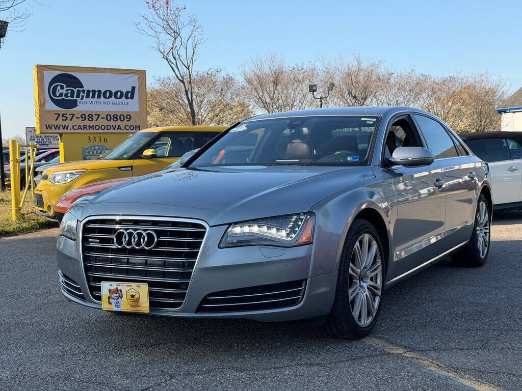 2012 AUDI A8