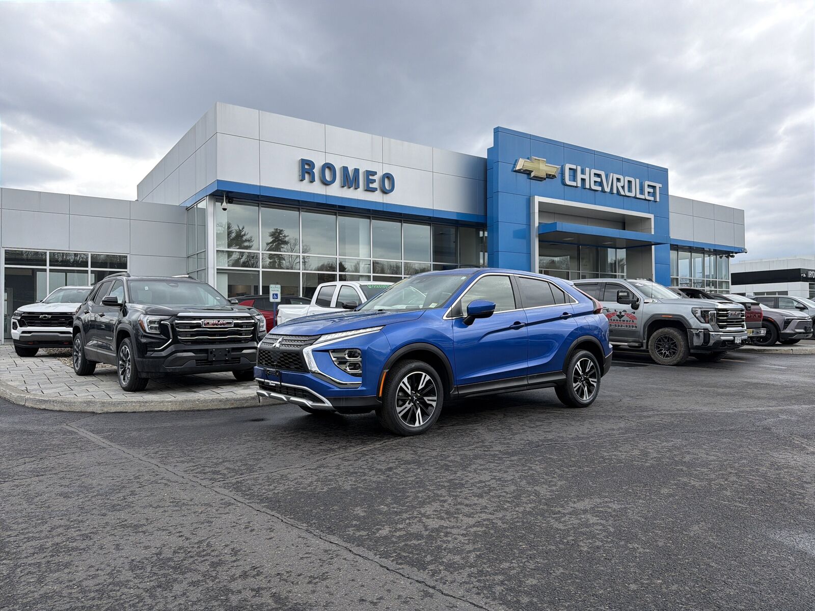 2024 MITSUBISHI ECLIPSE CROSS