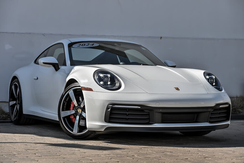 2024 PORSCHE 911