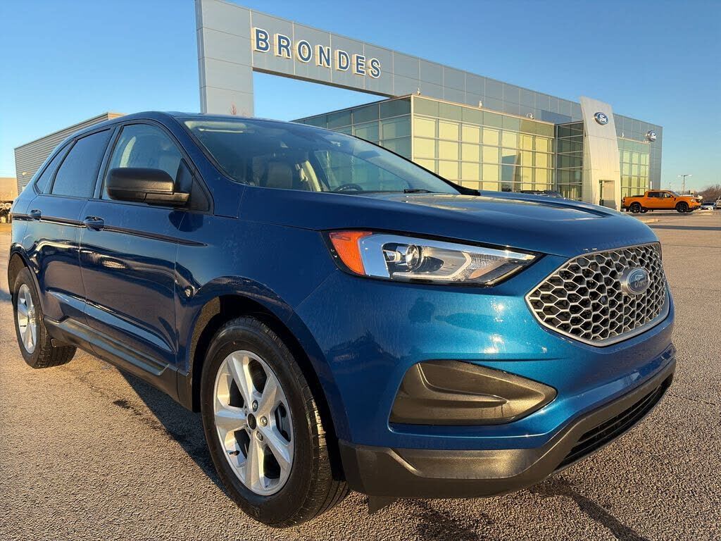 2023 FORD Edge