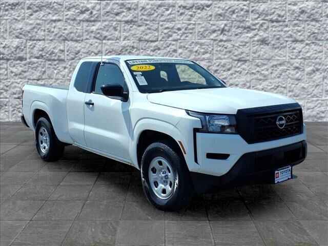 2022 NISSAN Frontier