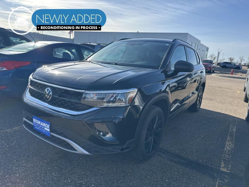 2024 VOLKSWAGEN Taos