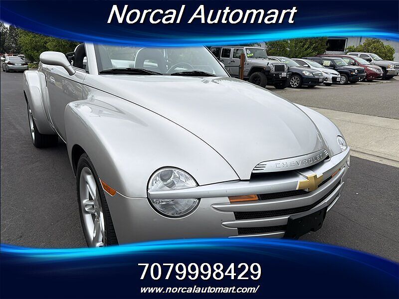 2004 CHEVROLET SSR