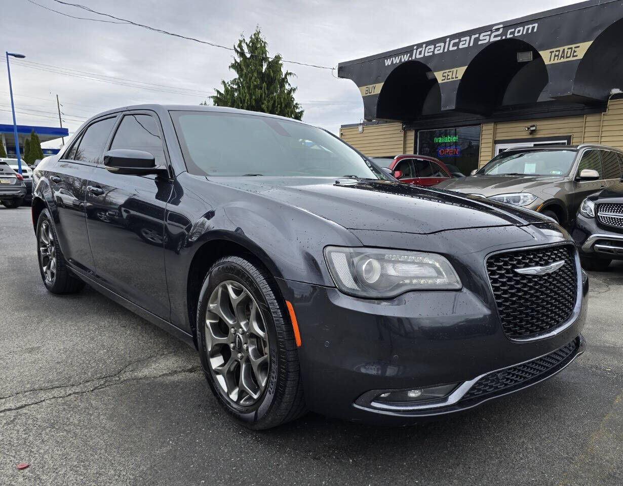 2016 CHRYSLER 300