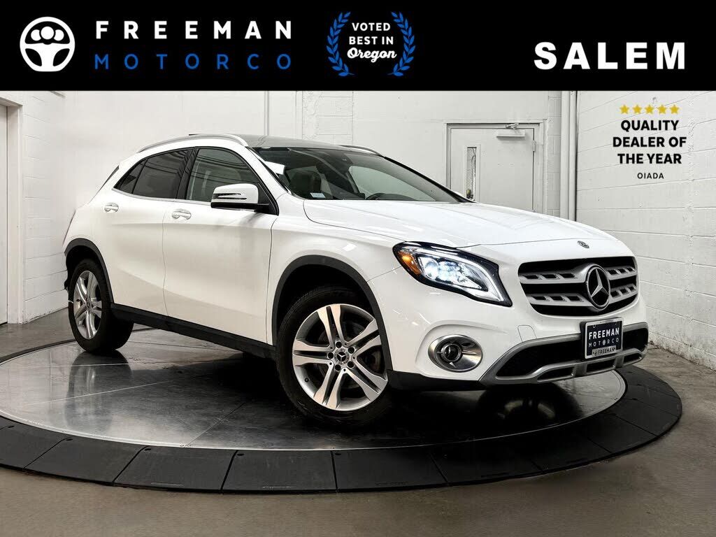 2019 MERCEDES-BENZ GLA-Class