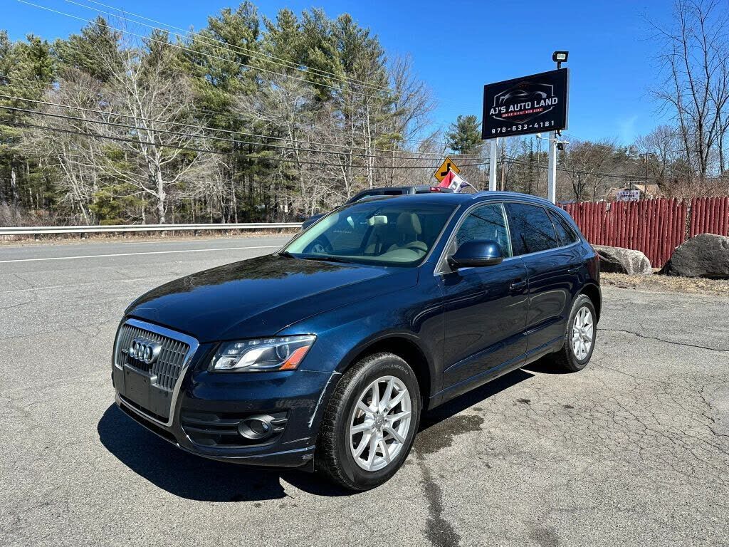 2011 AUDI Q5