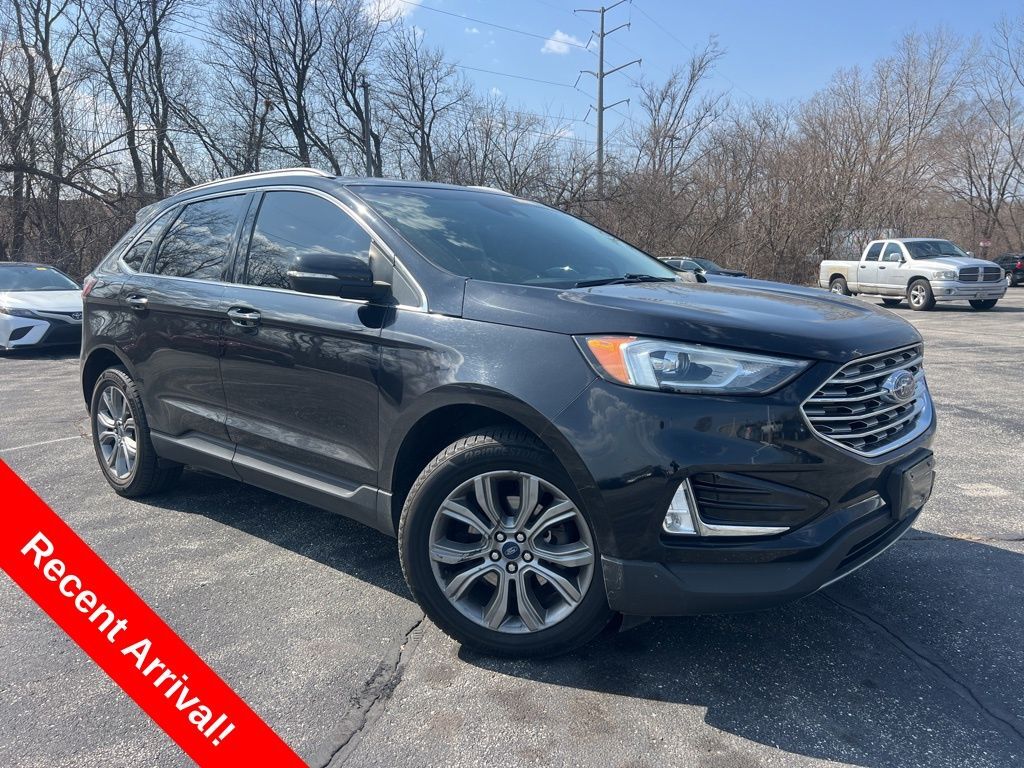 2019 FORD Edge
