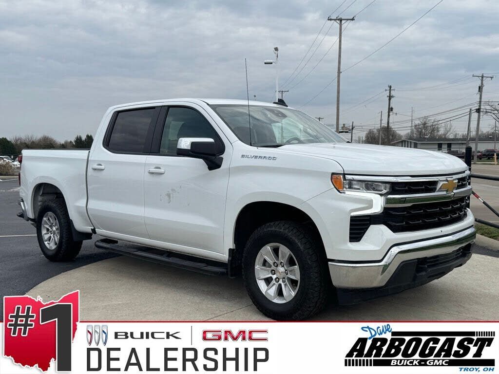 2025 CHEVROLET Silverado