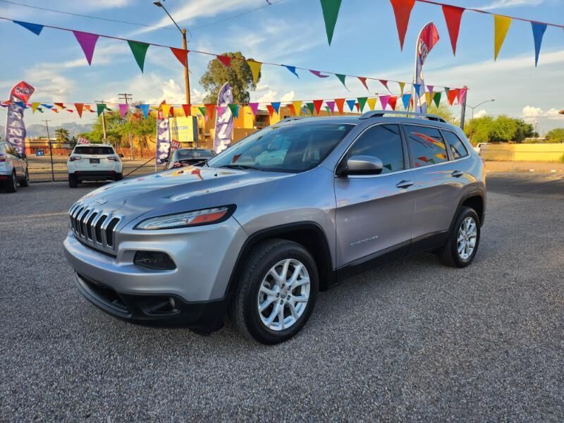 2018 JEEP Cherokee