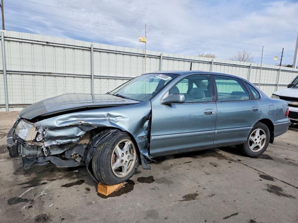 1999 TOYOTA Avalon