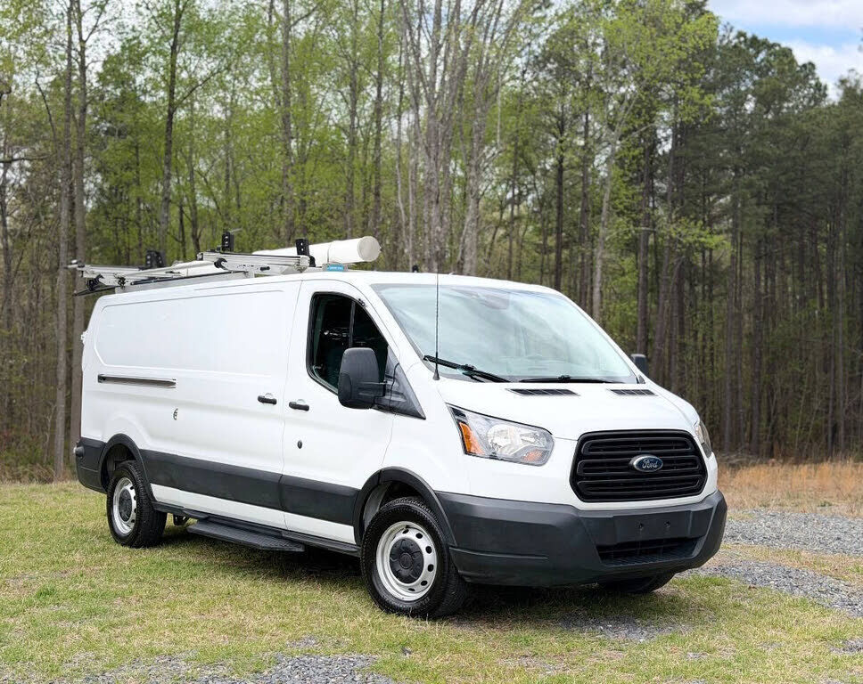 2019 FORD Transit