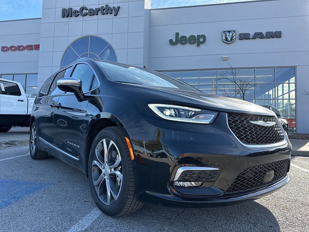 2026 CHRYSLER Pacifica