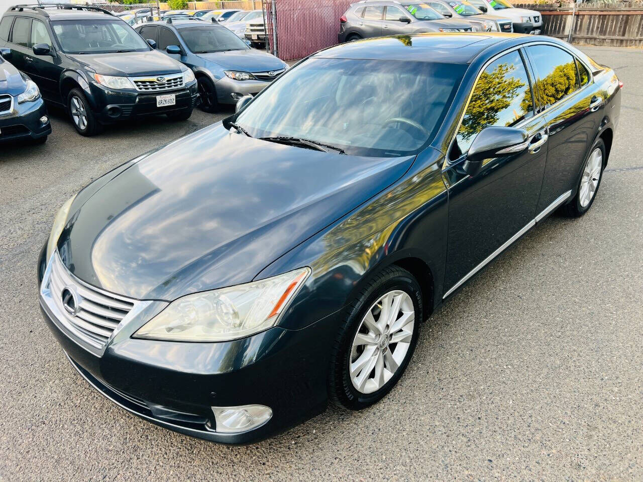 2011 LEXUS ES