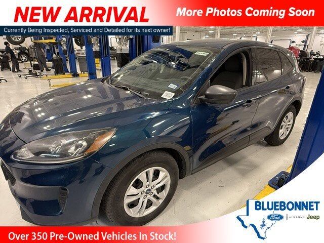 2020 FORD Escape