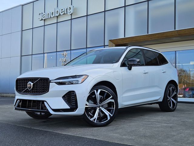 2023 VOLVO XC60