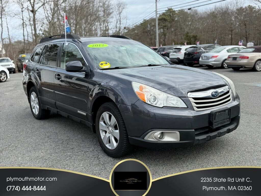 2012 SUBARU Outback