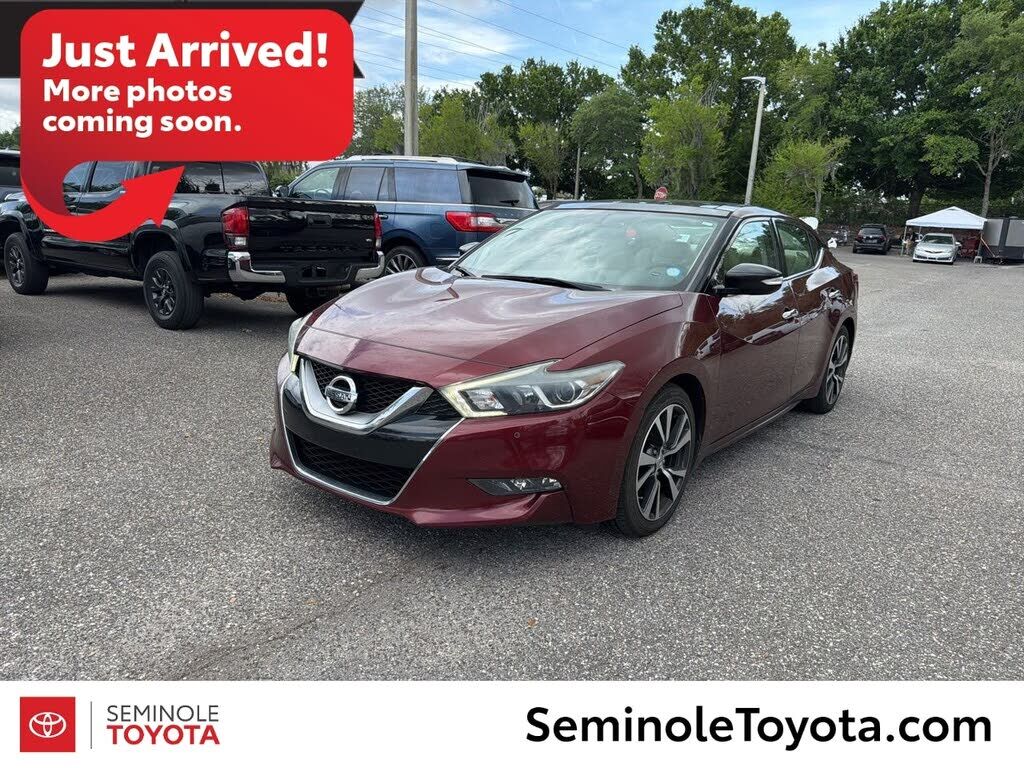 2017 NISSAN Maxima