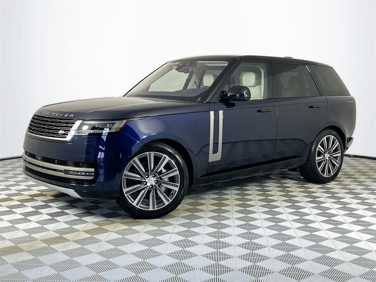 2023 LAND ROVER New Range Rover