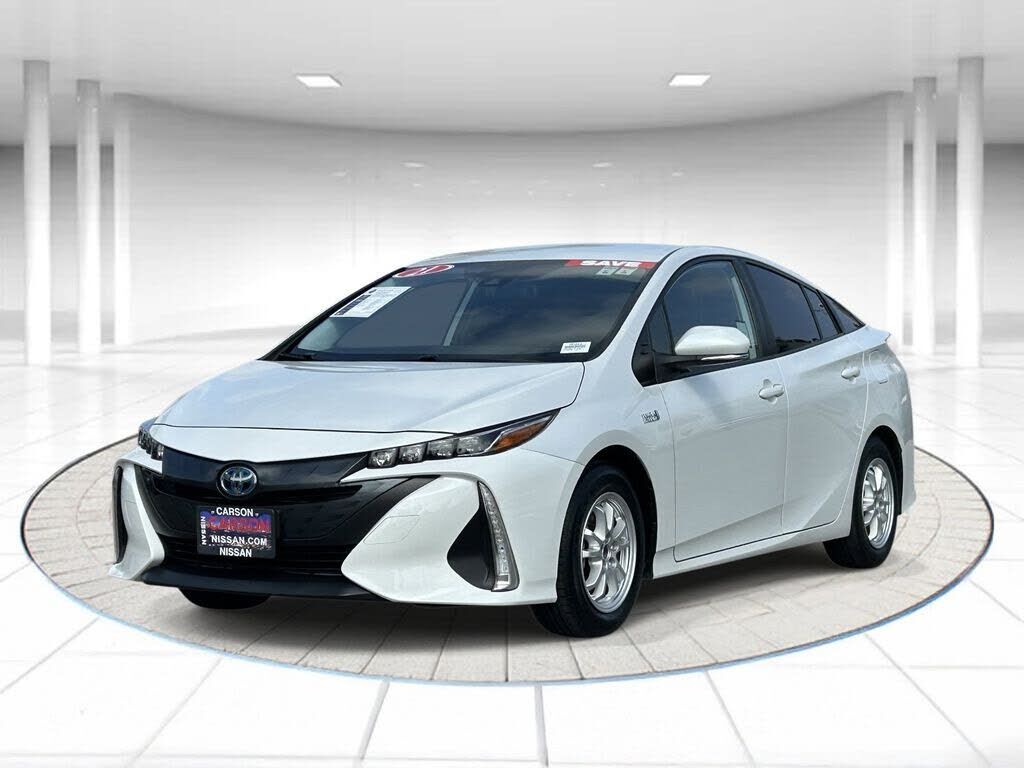 2021 TOYOTA Prius