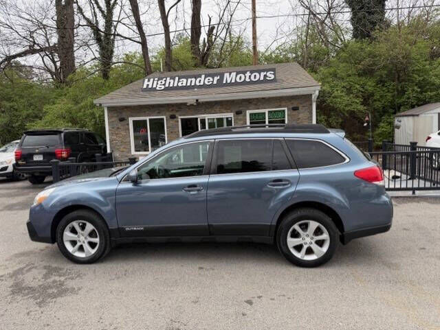 2013 SUBARU Outback