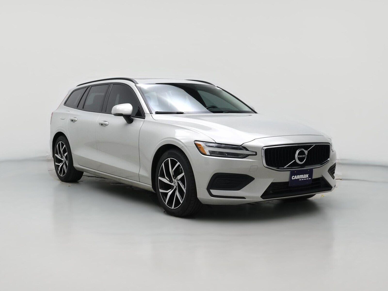 2020 VOLVO V60