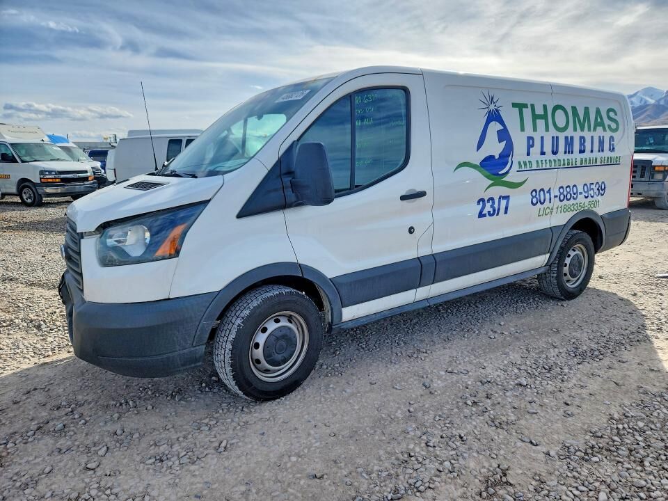 2015 FORD Transit