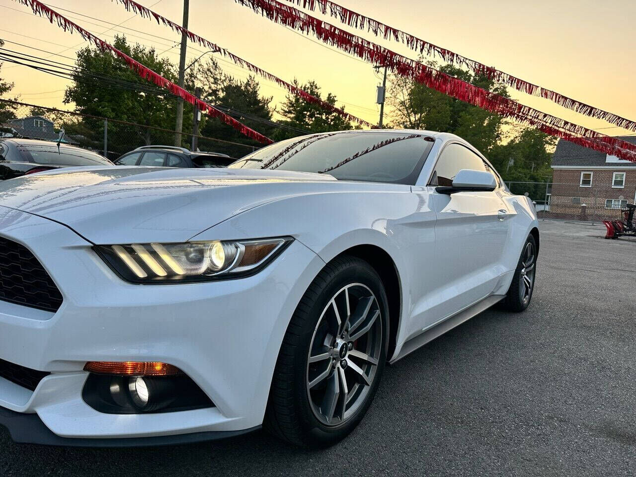 2016 FORD Mustang