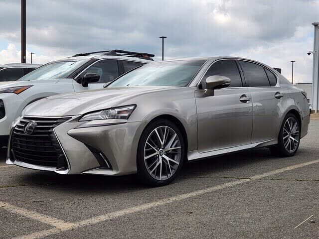 2019 LEXUS GS