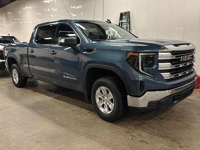 2024 GMC Sierra