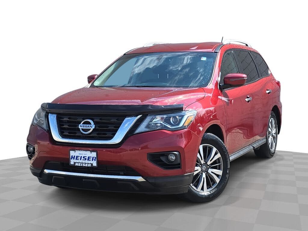 2017 NISSAN Pathfinder