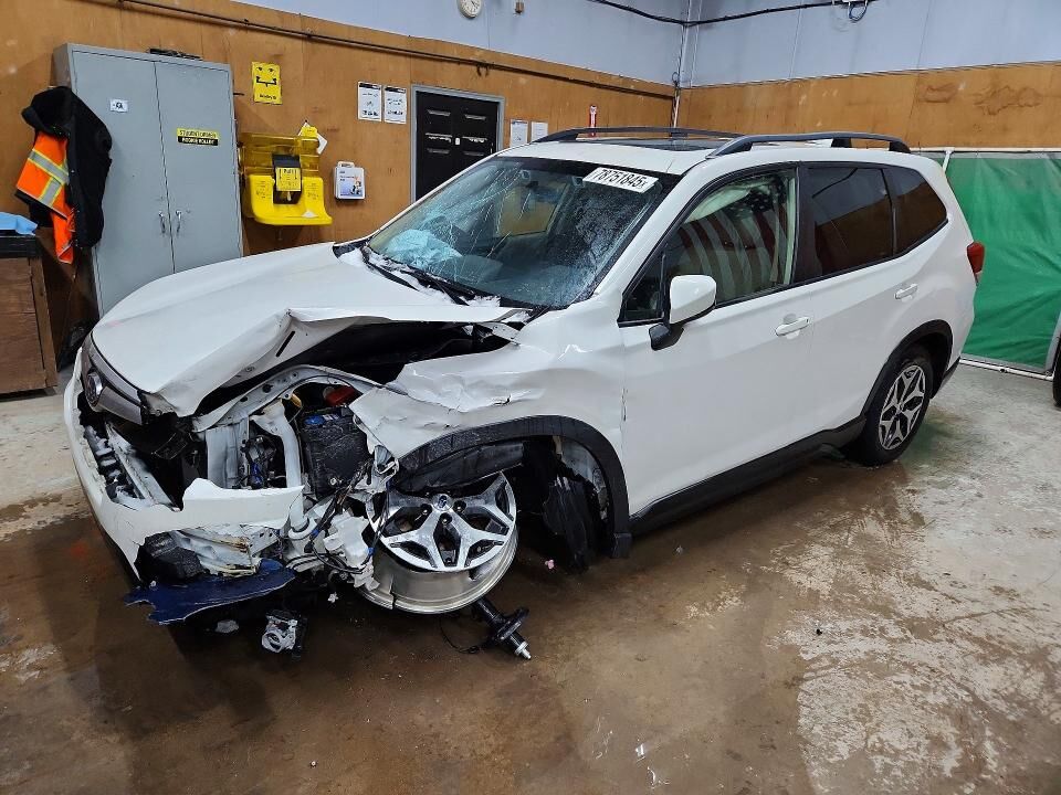 2020 SUBARU Forester