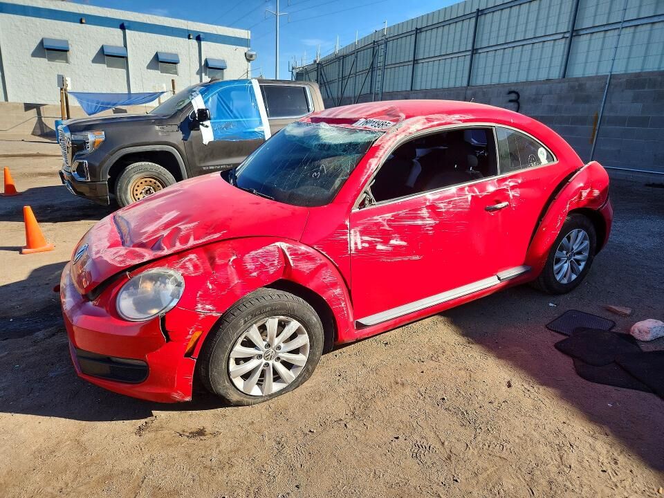 2013 VOLKSWAGEN Beetle