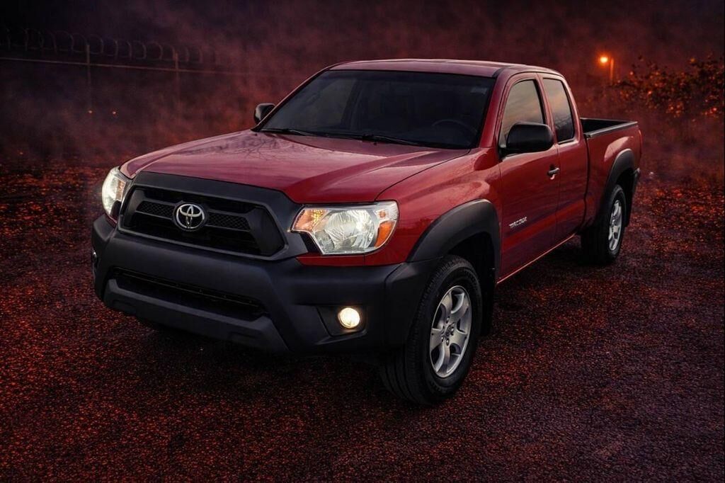 2012 TOYOTA Tacoma