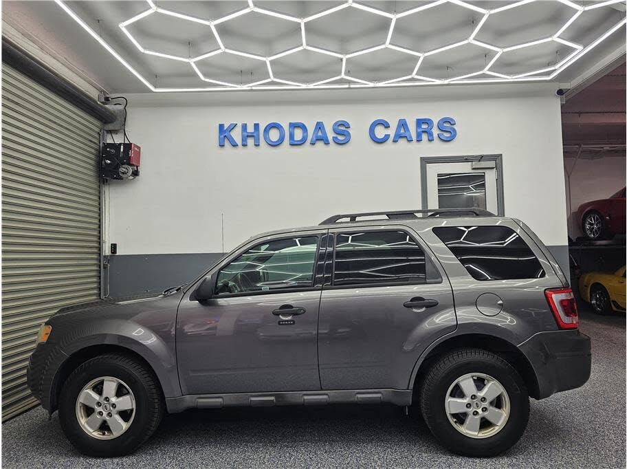 2010 FORD Escape
