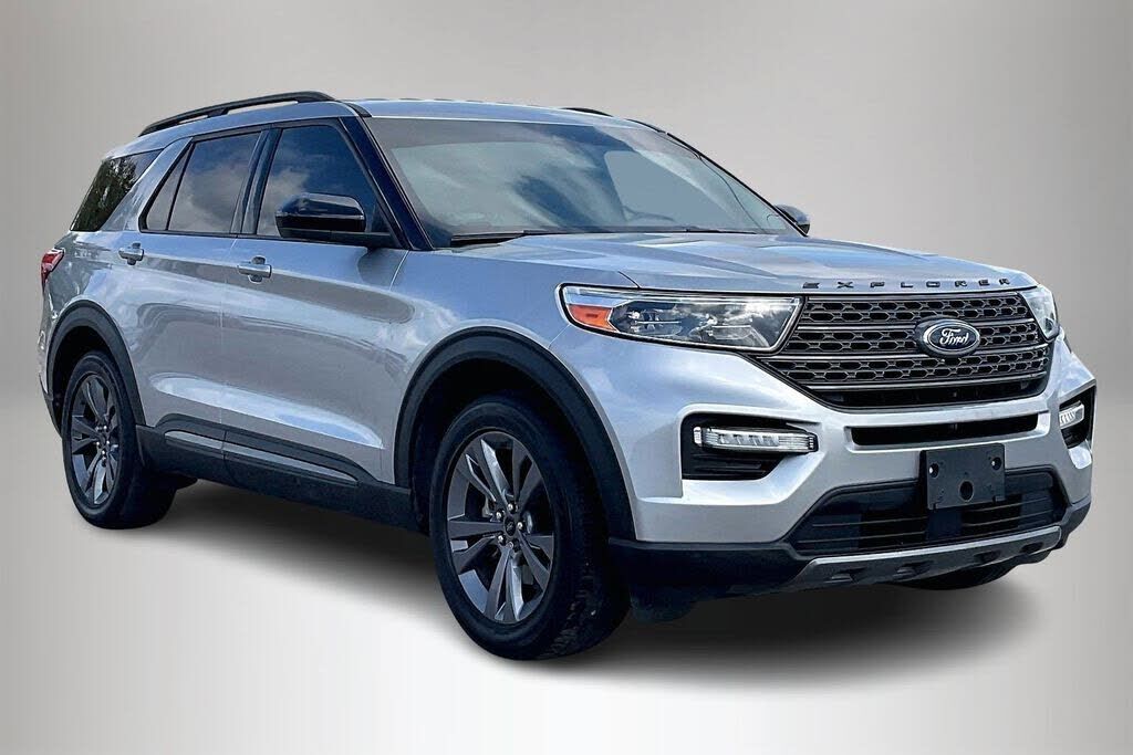2022 FORD Explorer