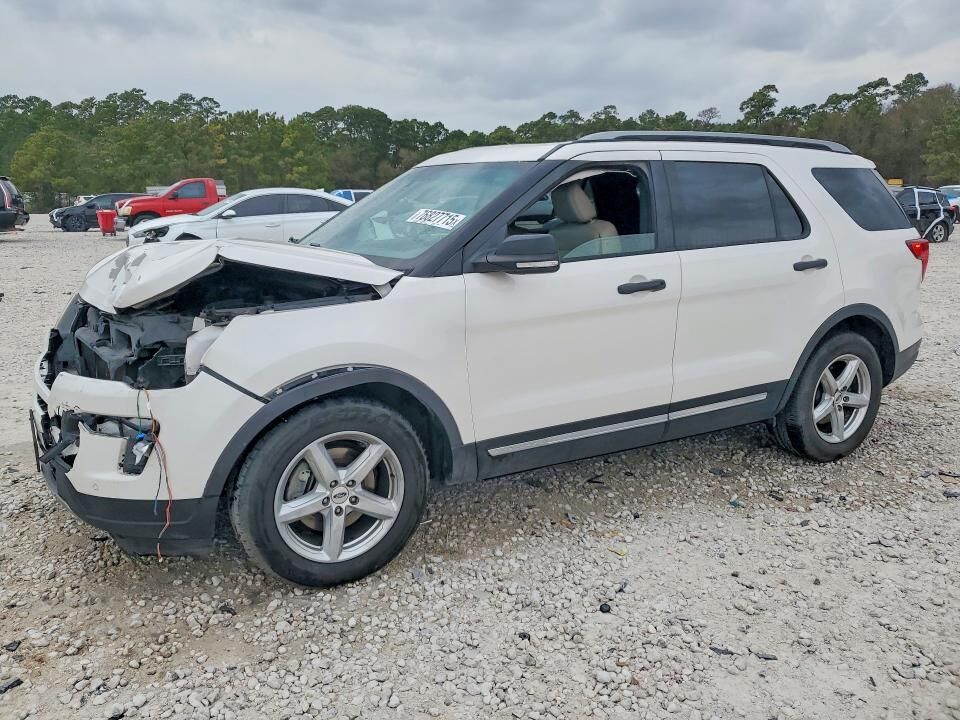 2018 FORD Explorer