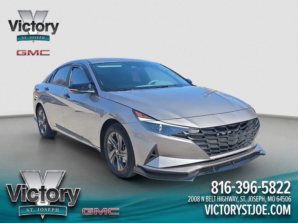 2023 HYUNDAI Elantra