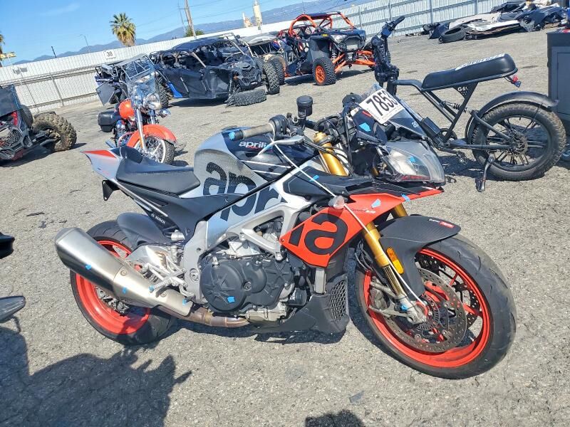 2019 APRILIA Tuono
