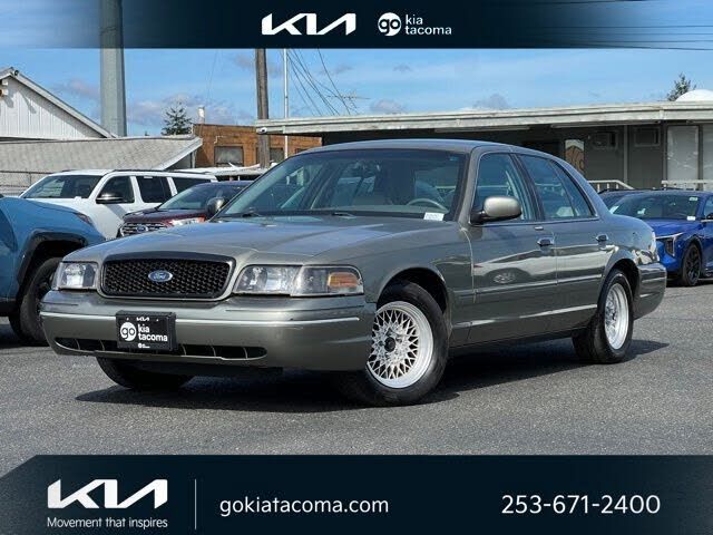 Ford Crown Victoria