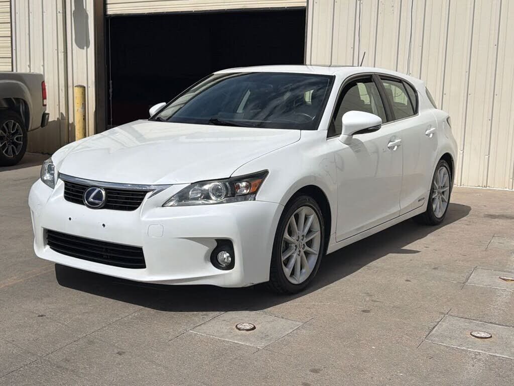 2013 LEXUS CT