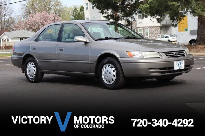 1998 TOYOTA Camry