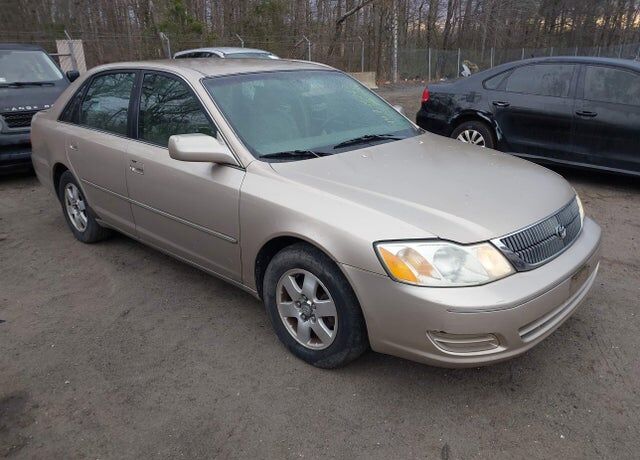 2002 TOYOTA Avalon