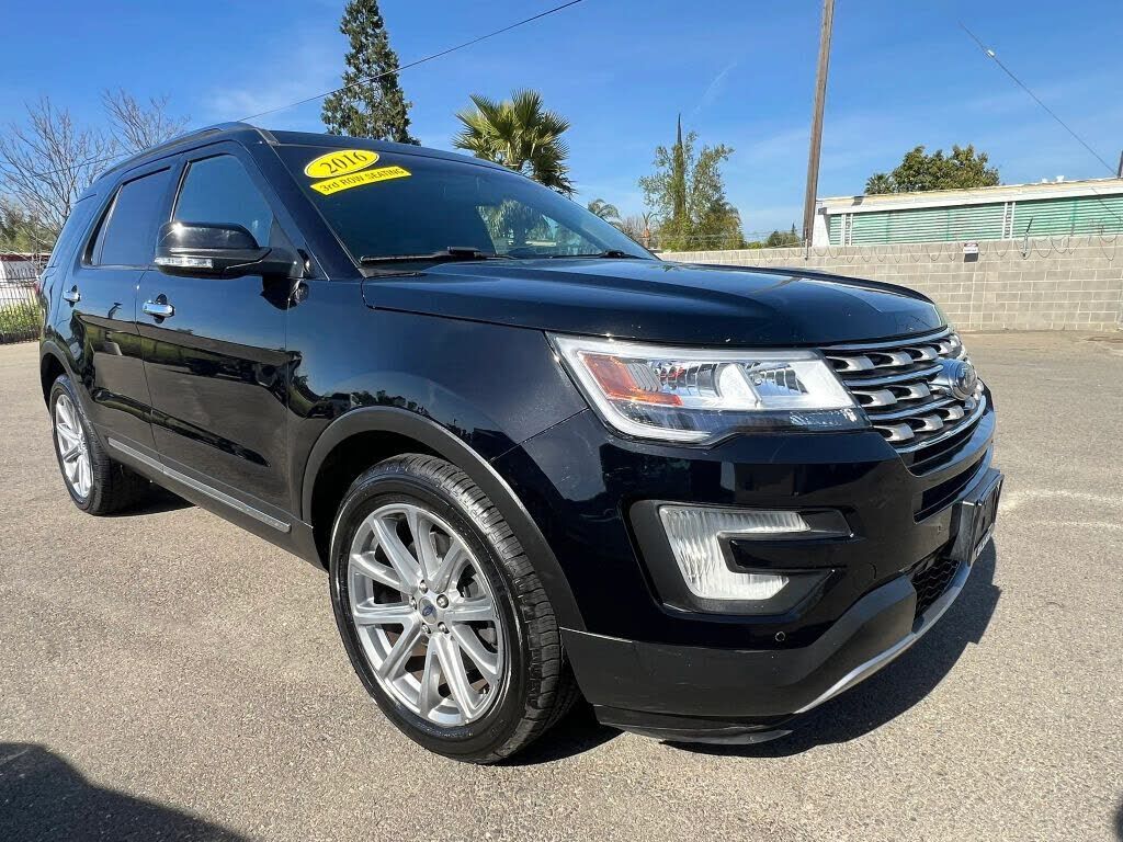 2016 FORD Explorer
