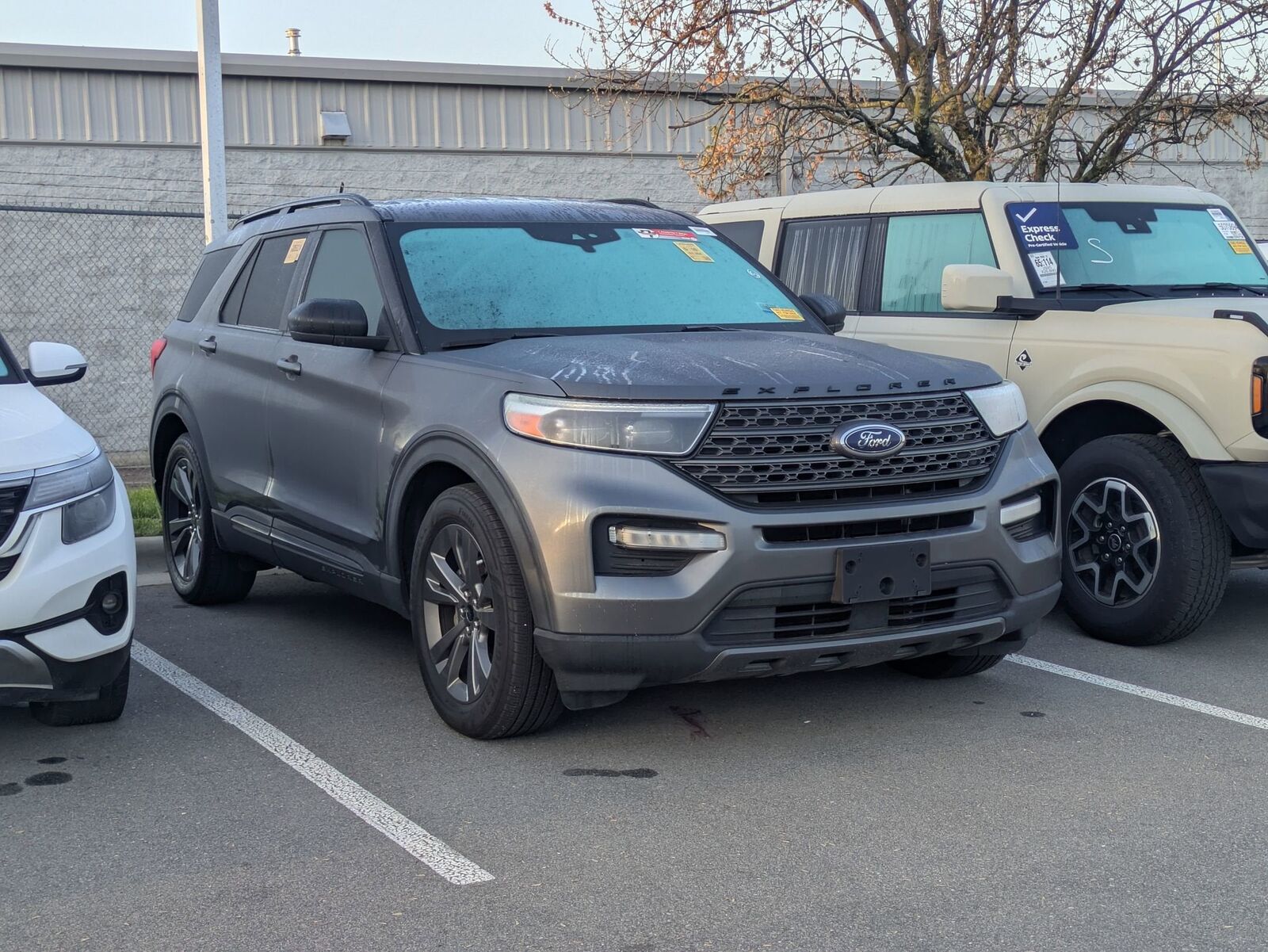 2021 FORD Explorer