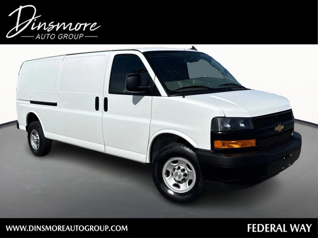 2023 CHEVROLET Express