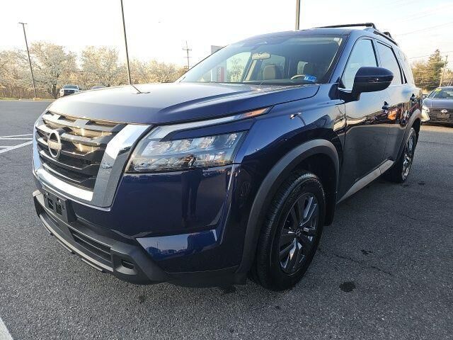 2023 NISSAN Pathfinder