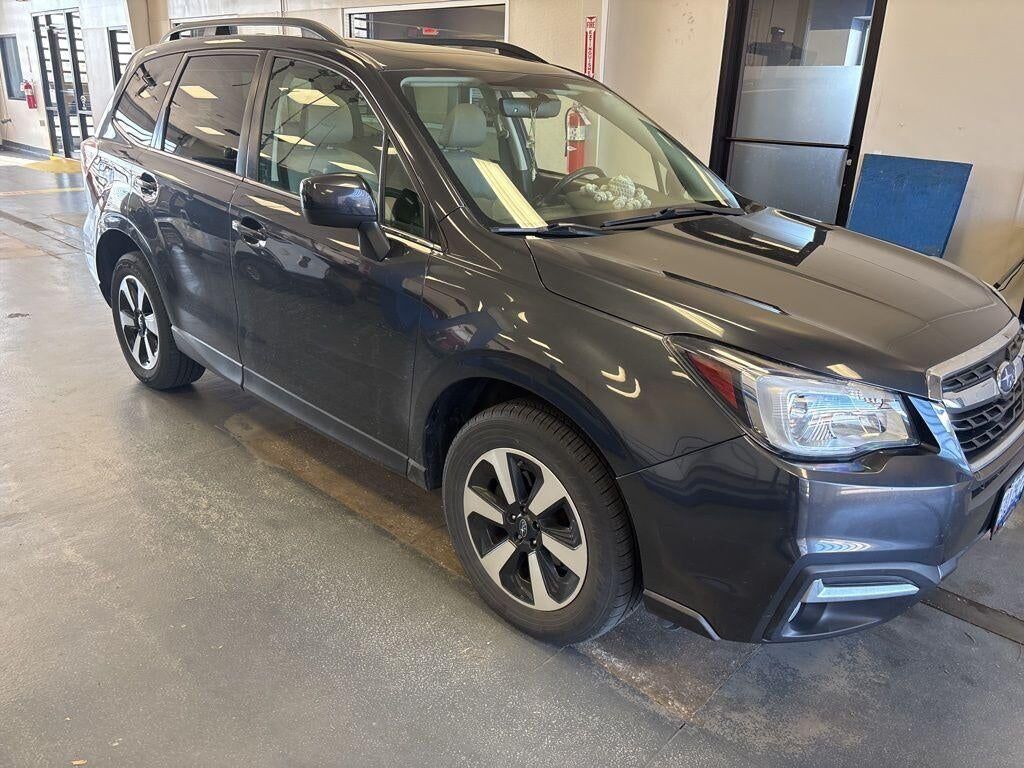 2018 SUBARU Forester