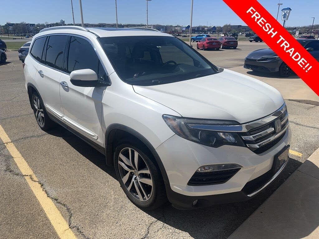 2017 HONDA Pilot