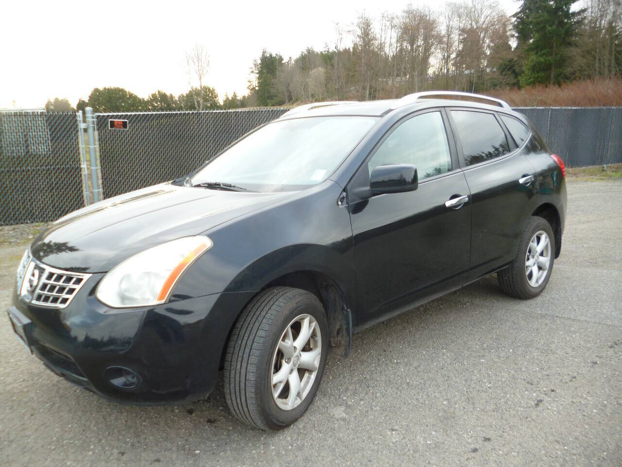 2010 NISSAN Rogue